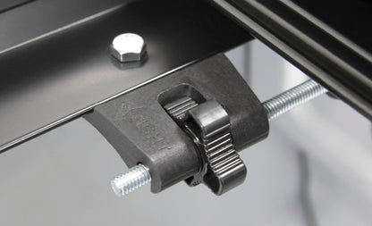 Access Vanish 17-19 Nissan Titan 5-1/2ft Bed (Clamps On w/ or w/o Utili-Track) Roll-Up Cover