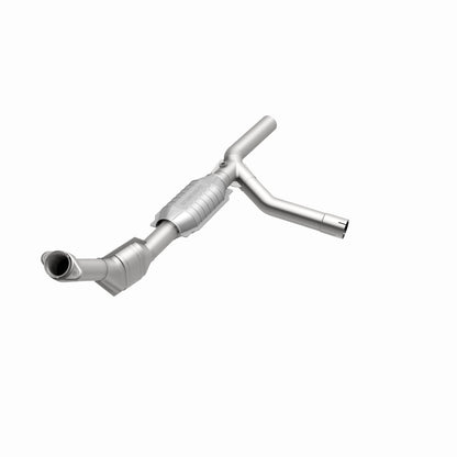 MagnaFlow Direct Fit Catalytic Converter 97-99 Ford Vans 4.6L