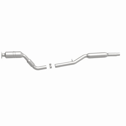 MagnaFlow Direct Fit Catalytic Converter 2005-2007 A6 QUATTRO 3.2L Underbody
