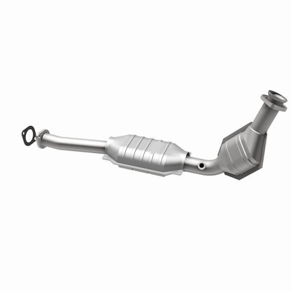 MagnaFlow DF Catalytic Conv 03-06 Ford Crown Victoria / 03-06 Lincoln Town Car 4.6L (California)