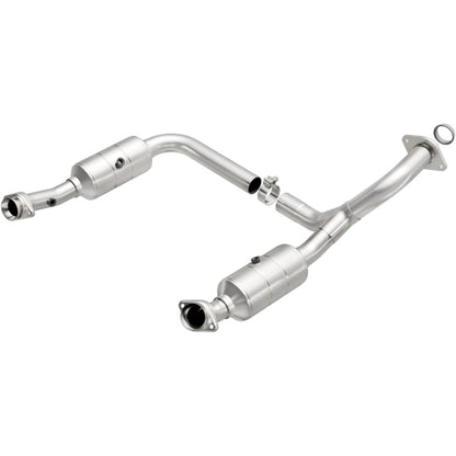 MagnaFlow DF Cat Conv 06-09 Ford Explorer/06-10 Mercury Mountaineer 4.6L Y-Pipe Assembly (49 State)