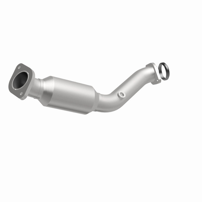 MagnaFlow Direct Fit Catalytic Converter CORVETTE 05-07 6.0L OEM