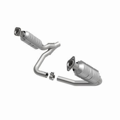 MagnaFlow Direct Fit Catalytic Converter Dakota 05-06 6 3.7L