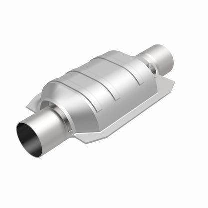MagnaFlow Universal Catalytic Converter 1.75 W/Single O2 Boss
