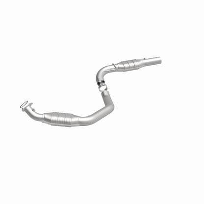 MagnaFlow Direct Fit Catalytic Converter 07-08 Express 2500 4.8L Driver Side