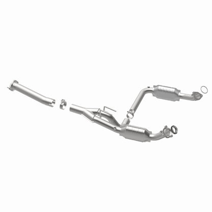 MagnaFlow Direct Fit Catalytic Converter Chevy Express 4.3L/5.4L