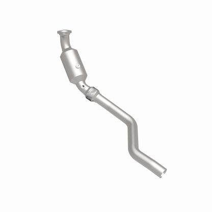 MagnaFlow Direct Fit Catalytic Converter 2005 Chrysler 300C 5.7L V8 / 2005 Dodge Magnum 5.7L V8