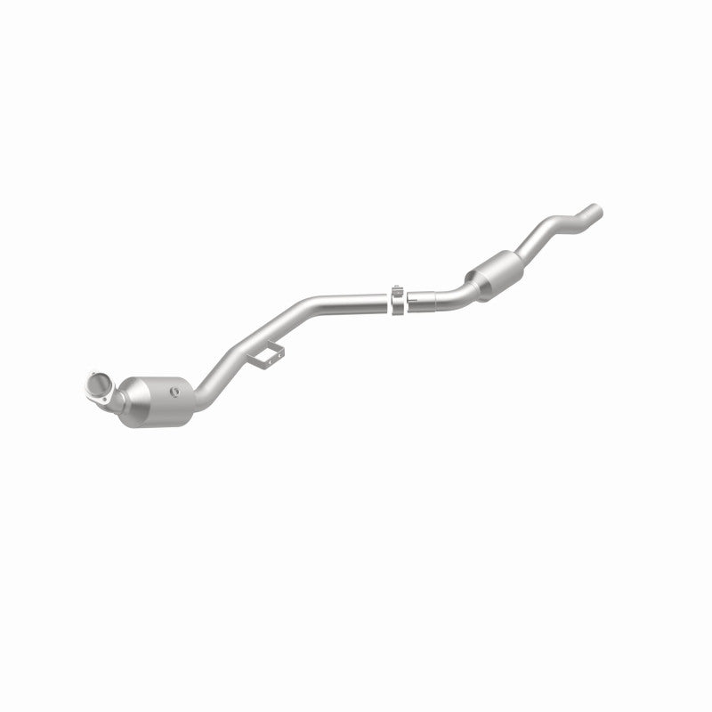 MagnaFlow Direct Fit Catalytic Converter 07-09 Mercedes E350 3.5L
