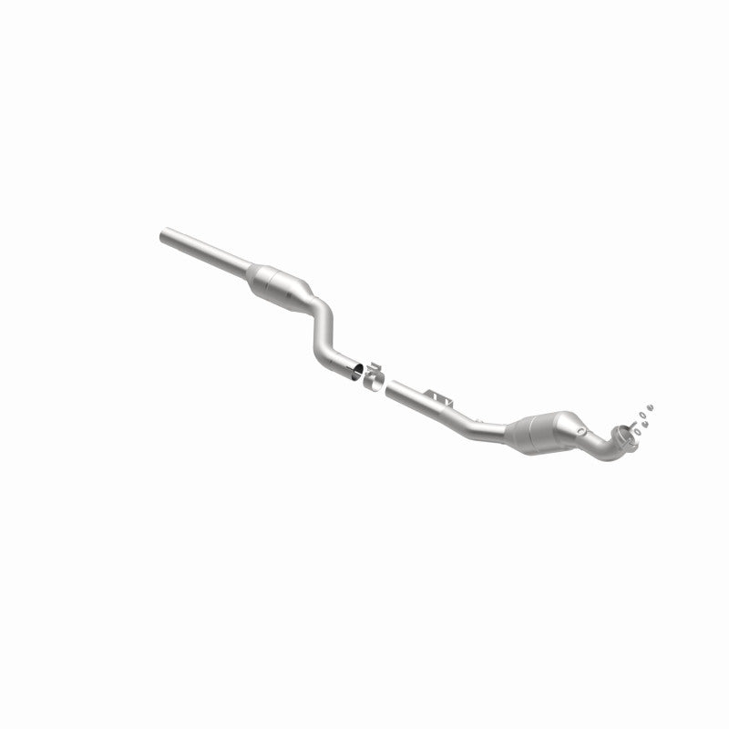 MagnaFlow Direct Fit Catalytic Converter 00-02 Mercedes E430 4.3L