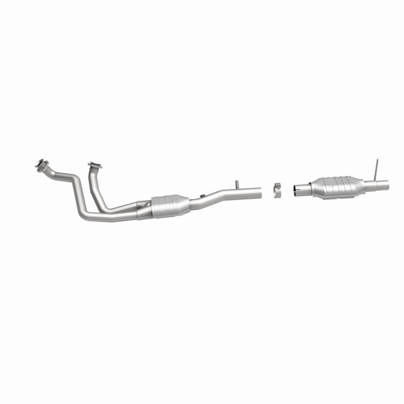 MagnaFlow Direct Fit Catalytic Converter 96 Ford F-150 4.9L