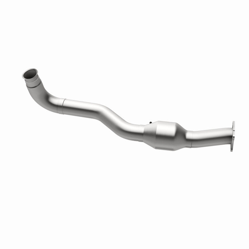 MagnaFlow Direct Fit Catalytic Converter01-05 GM Silv/Sierra 6.6L