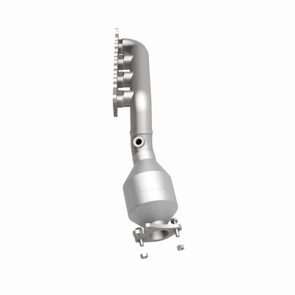 MagnaFlow Direct Fit Catalytic Converter 2009 Kia Borrego 4.6L Passenger Side
