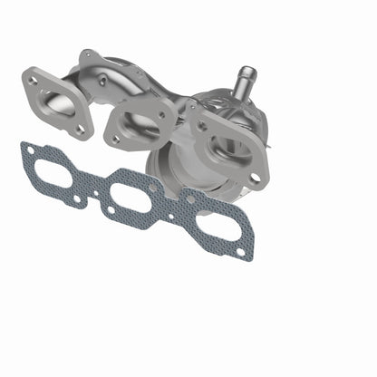MagnaFlow Direct Fit Catalytic Converter 01-04 Escape 3.0 rear manif