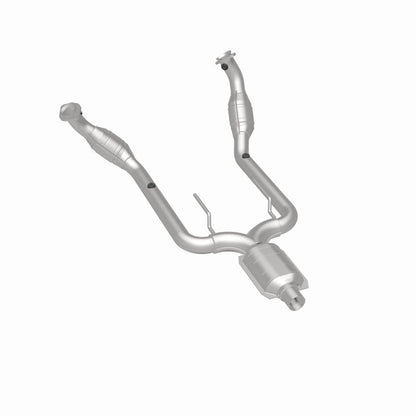 MagnaFlow Direct Fit Catalytic Converter 94-97 T-Bird/Cougar 4.6L 50S