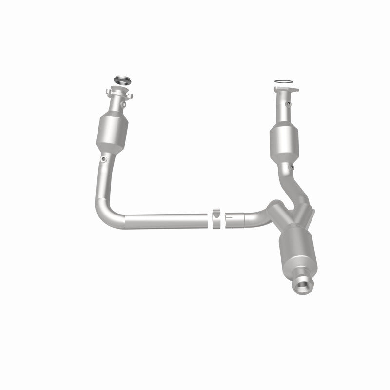 MagnaFlow 14-15 Chevrolet Silverado 1500 5.3L Direct-Fit Catalytic Converter