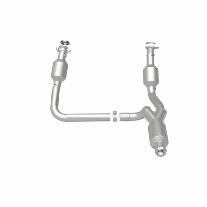 MagnaFlow 14-15 Chevrolet Silverado 1500 5.3L Direct-Fit Catalytic Converter