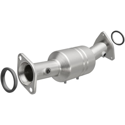 MagnaFlow Direct Fit Catalytic Converter 2010-2012 CX-7 2.5 L Underbody