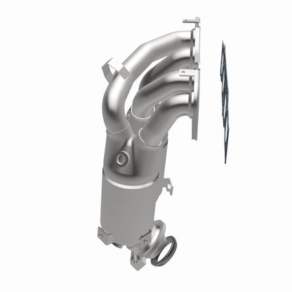 MagnaFlow Direct Fit Catalytic Converter 01-06 Toyota Highlander 2.4L