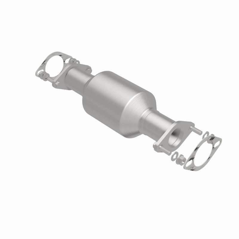 MagnaFlow Direct Fit Catalytic Converter 03-06 Kia Sorento 3.5L rear
