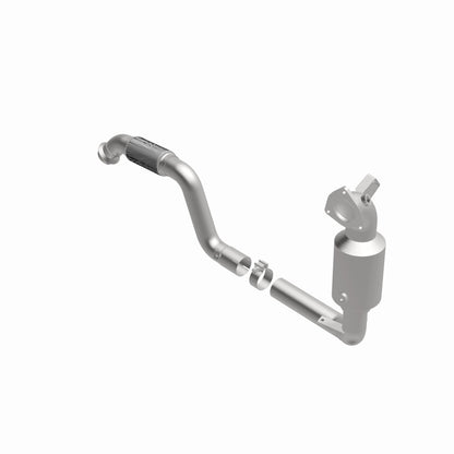 MagnaFlow Direct Fit Catalytic Converter 2014-2017 CLA250 L4 2 OEM Underbody