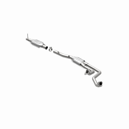 MagnaFlow Direct Fit Catalytic Converter 96 Ford F-150 4.9L