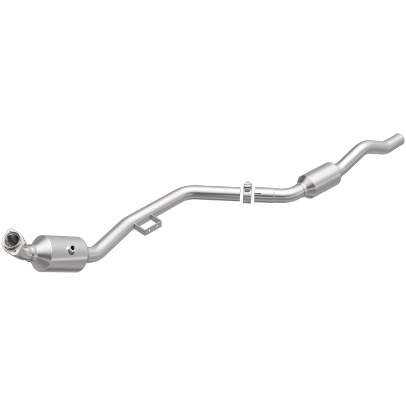 MagnaFlow Direct Fit Catalytic Converter 07-09 Mercedes E350 3.5L