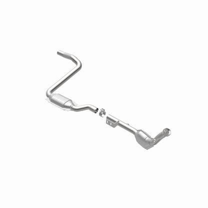MagnaFlow Direct Fit Catalytic Converter 2003 ML350 3.7L Underbody