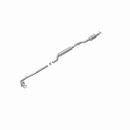 MagnaFlow Direct Fit Catalytic Converter 2008-2009 OUTLANDER 2.4 L Underbody