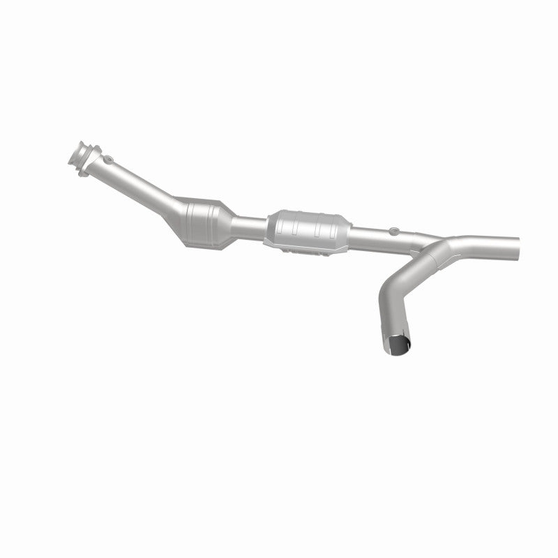 MagnaFlow Direct Fit Catalytic Converter 00-04 Ford E150 4.6L Passenger Side