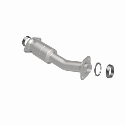 MagnaFlow Direct Fit Catalytic Converter 11-15 Sienna 3.5 Underbody