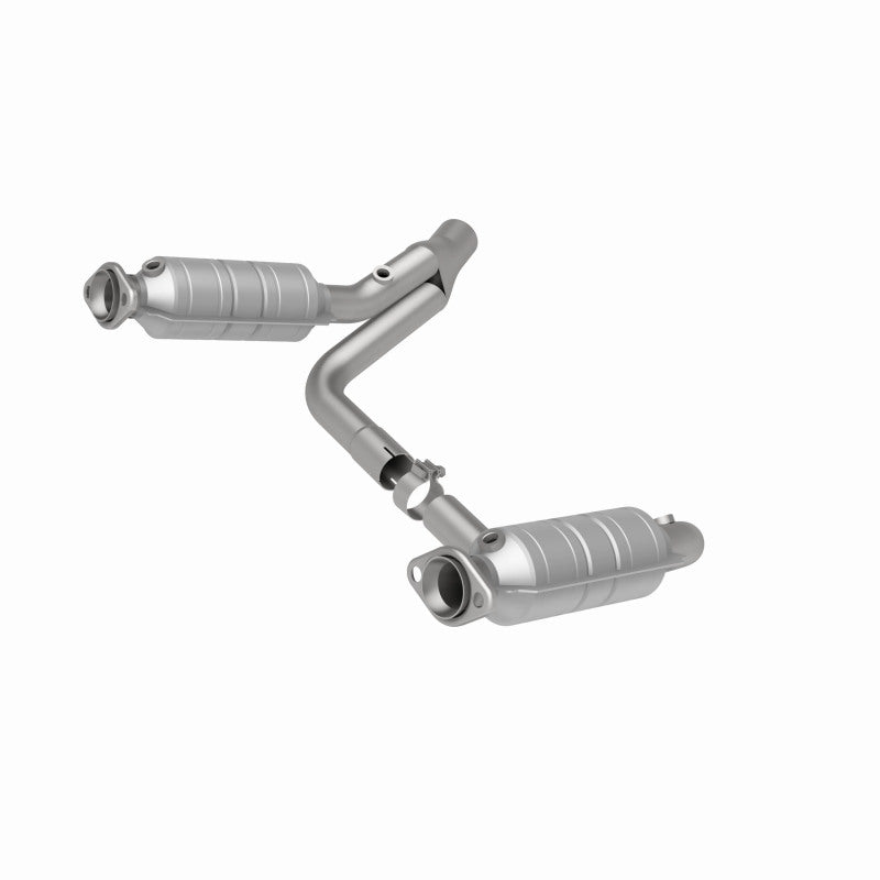 MagnaFlow Direct Fit Catalytic Converter Raider 2006 8 4.7L