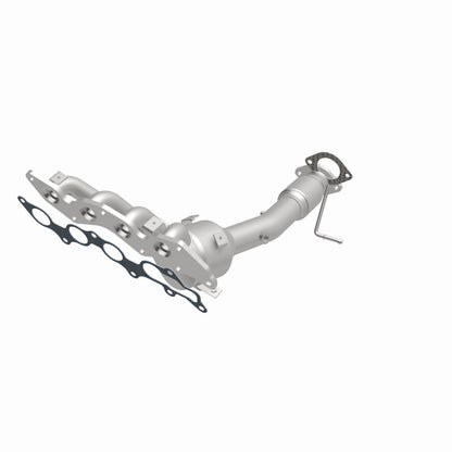 MagnaFlow Direct Fit Catalytic Converter 10-13 Mazda 3 2.0L Manifold