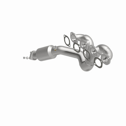 MagnaFlow Direct Fit Catalytic Converter BMW 5 99-00 D/S OEM