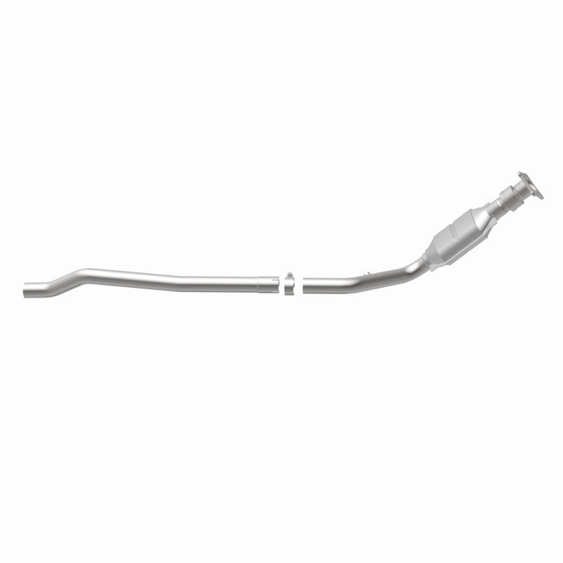 MagnaFlow Direct Fit Catalytic Converter 96-00 Caravan 3.0L