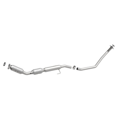 MagnaFlow Direct Fit Catalytic Converter 09-10 Toyota Corolla 1.8L