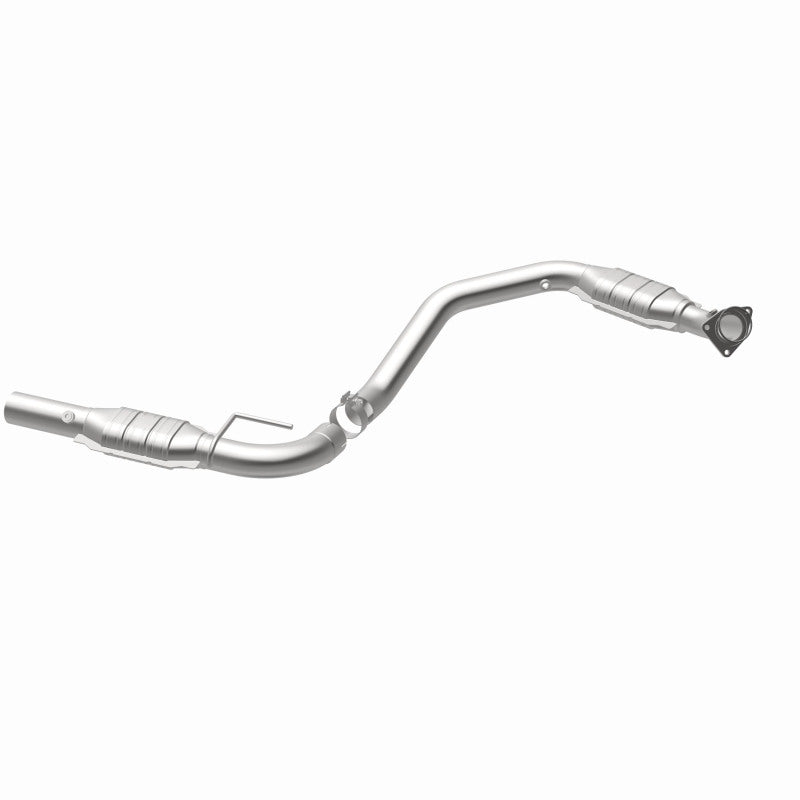 MagnaFlow Direct Fit Catalytic Converter 07-08 Express 2500 4.8L Driver Side