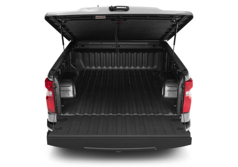 UnderCover 19-20 Chevy Silverado 1500 6.5ft Elite LX Bed Cover - Glory Red