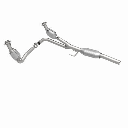 MagnaFlow Direct Fit Catalytic Converter 00 Dodge Dakota 3.9L 2wd