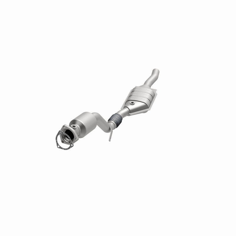 MagnaFlow Direct Fit Catalytic Converter 03 Volkswagen Passat 2.8L