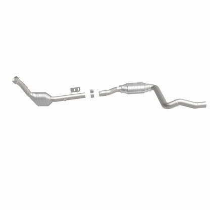 MagnaFlow Direct Fit Catalytic Converter 2003 ML350 3.7L Underbody