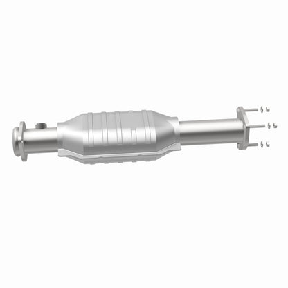 MagnaFlow Direct Fit Catalytic Converter 00-04 Jeep Wrangler 4.0L Rear/2.4L/2.5L