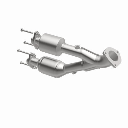 MagnaFlow Direct Fit Catalytic Converter 00-01 Cherokee Front 4.0L