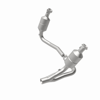 MagnaFlow Direct Fit Catalytic Converter OEM 2004 Dodge Dakota Underbody