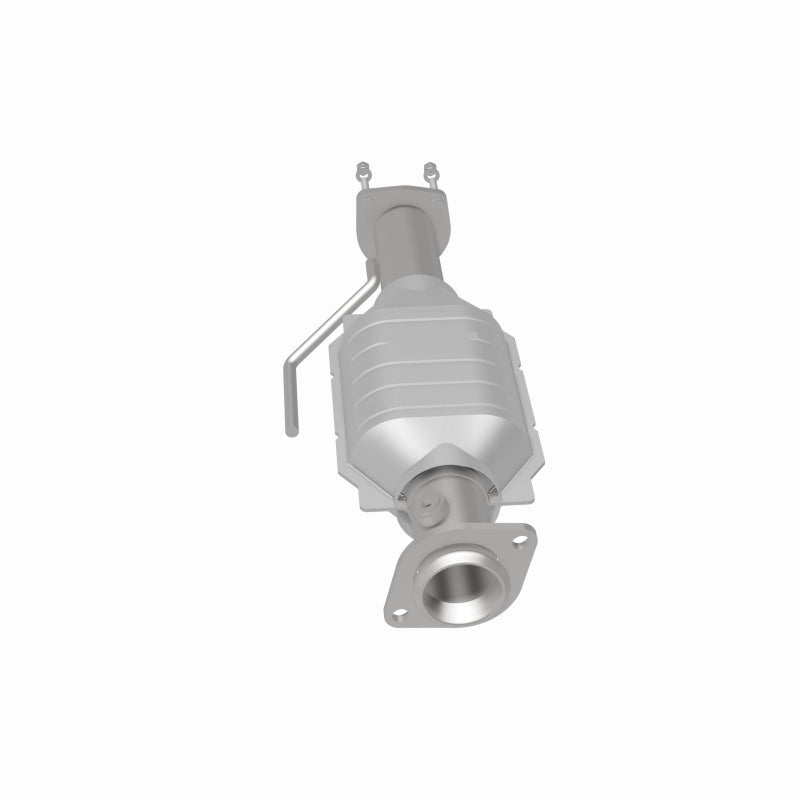 MagnaFlow Direct Fit Catalytic Converter 00-04 Jeep Wrangler 4.0L Rear/2.4L/2.5L