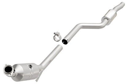 MagnaFlow Direct Fit Catalytic Converter 08-10 C300 3.0L P/S