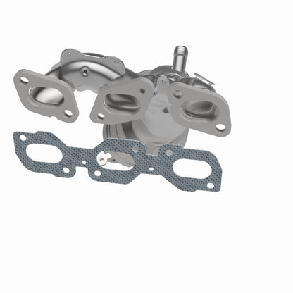 MagnaFlow Direct Fit Catalytic Converter 01-04 Escape 3.0 rear manif