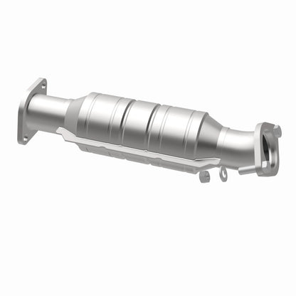 MagnaFlow Direct Fit Catalytic Converter 06-10 Hyundai Azera 3.8L