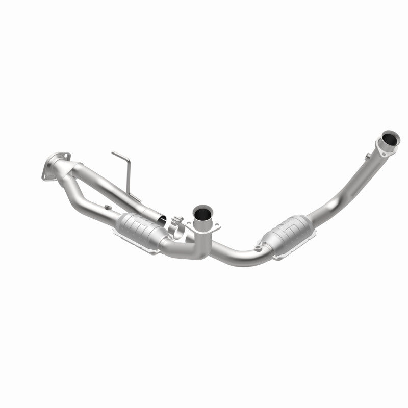 MagnaFlow Direct Fit Catalytic Converter 05-06 Jeep Grand Cherokee 3.7L Y-Pipe Assembly