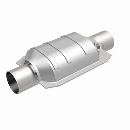 MagnaFlow Universal Catalytic Converter 2.5 W/Single O2 Boss