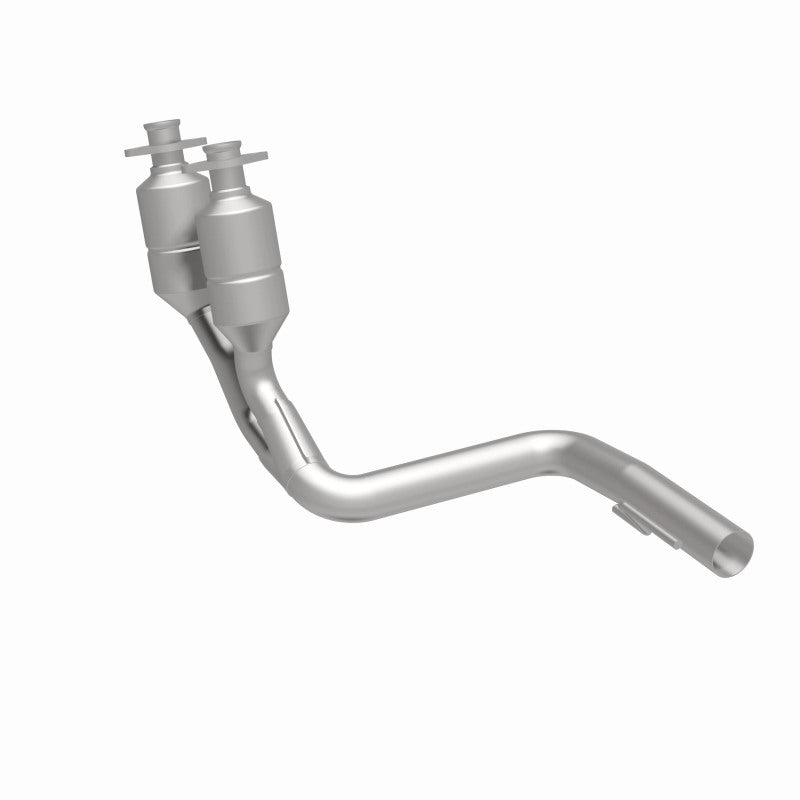 MagnaFlow Direct Fit Catalytic Converter 99-01 Grand Cherokee Front 4.7L